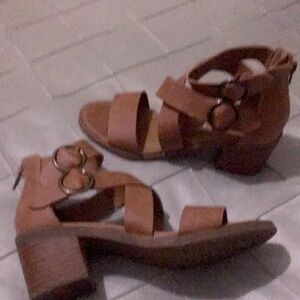 COPY - Women’s  tan Jellypop sandals.